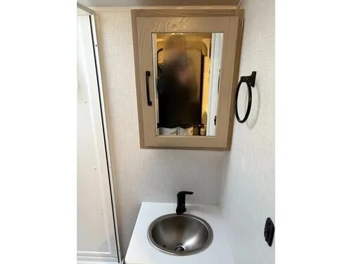 Gallery image 17